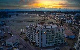 Hotel Swiss Star